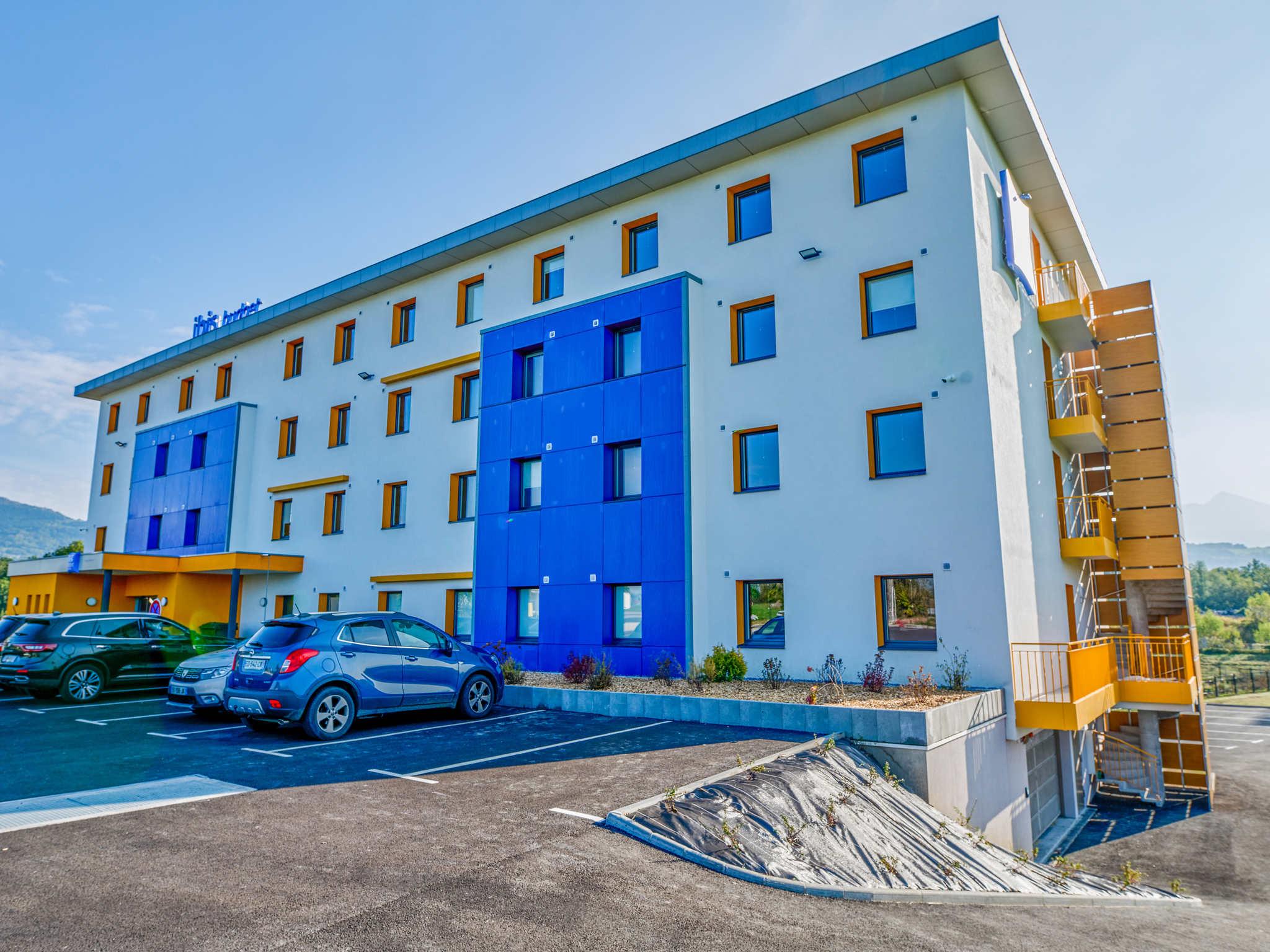 ホテル Ibis Budget Nangy Annemasse エクステリア 写真